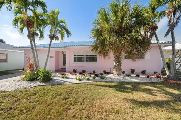 996 BRUCE AVE, Clearwater Beach, FL 33767