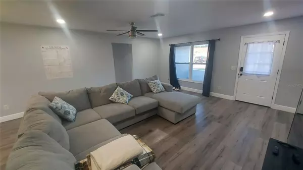 Oldsmar, FL 34677,1811 FOREST DR