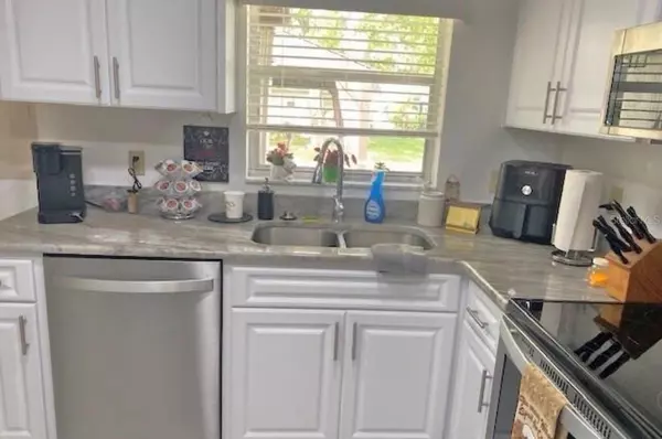 Spring Hill, FL 34606,6310 OCEAN PINES LN