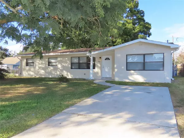 2615 62ND TER N, St Petersburg, FL 33702