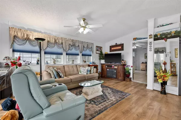 Zephyrhills, FL 33541,35051 CONDOMINIUM BLVD