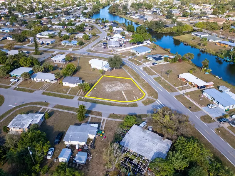 3476 CROTON TER, Port Charlotte, FL 33952