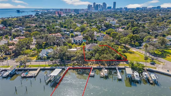 St Petersburg, FL 33704,1936 COFFEE POT BLVD NE