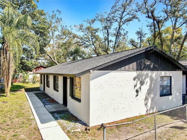 1204 E SENECA AVE #B, Tampa, FL 33612
