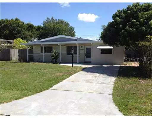 2213 EUCLID CIR S, Clearwater, FL 33764