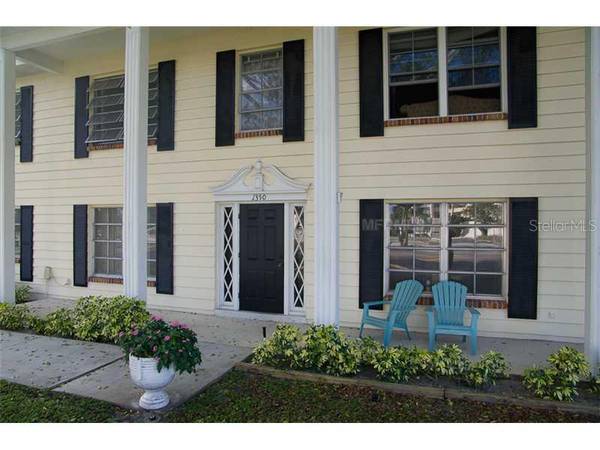 1350 SNELL ISLE BLVD NE #2, St Petersburg, FL 33704