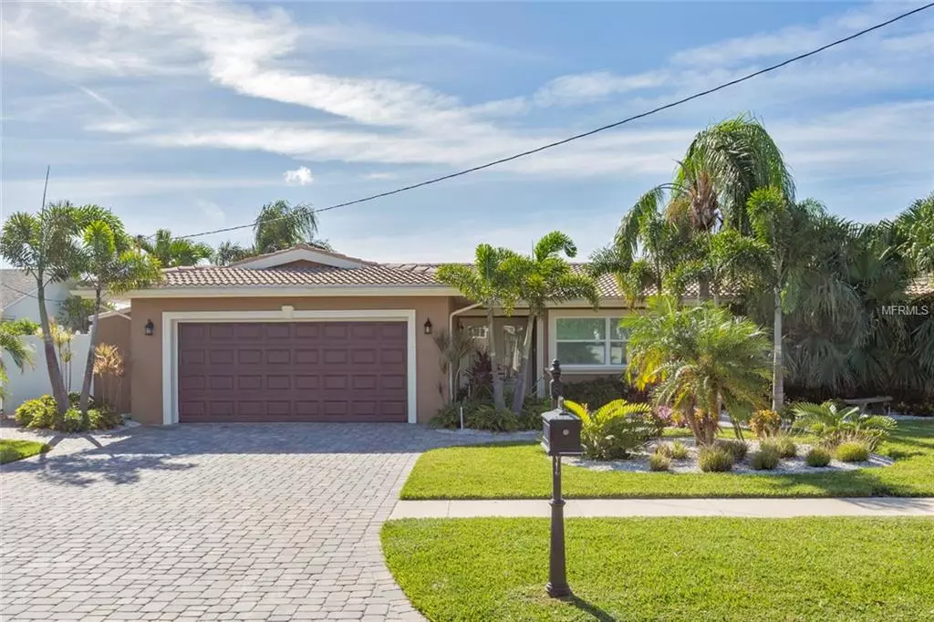 Clearwater Beach, FL 33767,331 PALM IS NE