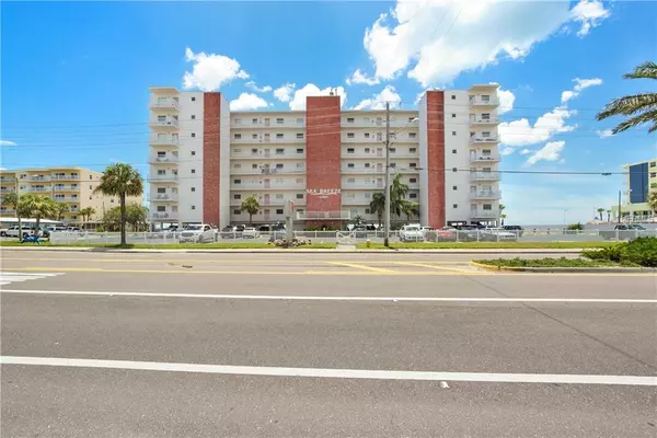 Madeira Beach, FL 33708,13500 GULF BLVD #401