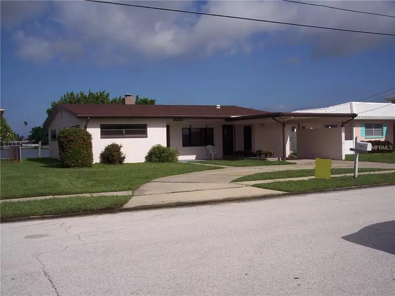 15311 HARBOR DR, Madeira Beach, FL 33708