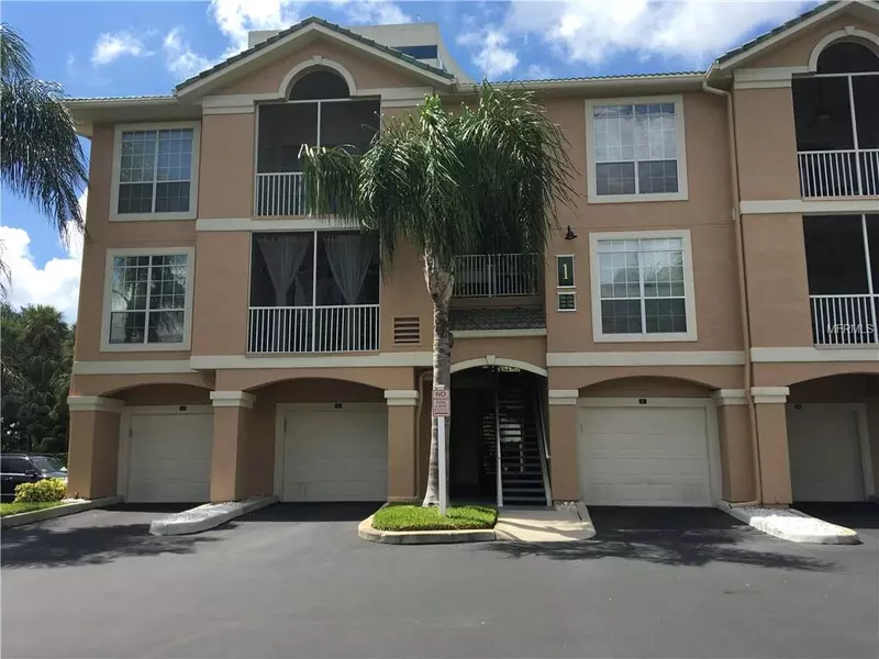 1102 BAY CLUB CIR #1102, Tampa, FL 33607