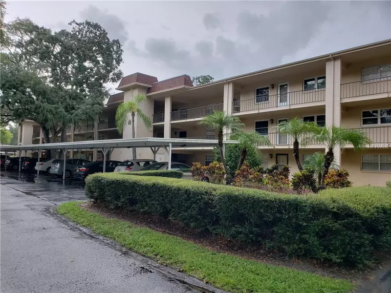 865 VIRGINIA CT #302, Dunedin, FL 34698