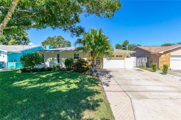 4 OAK AVE, Palm Harbor, FL 34684