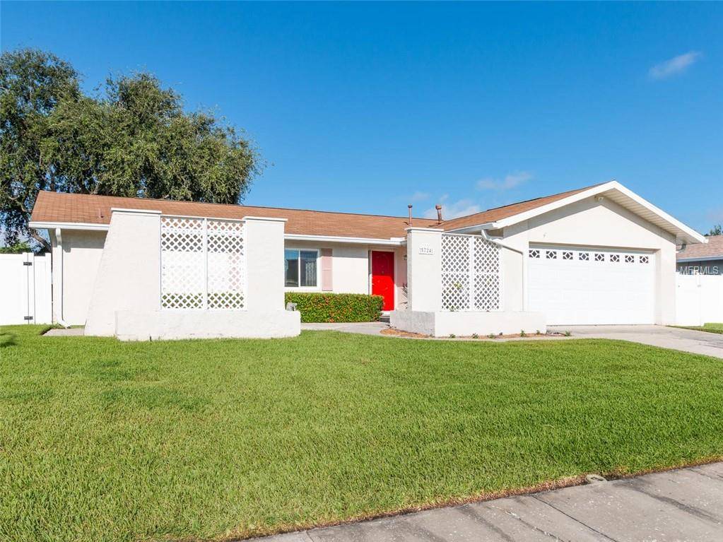 5724 TANGLEWOOD DR NE, St Petersburg, FL 33703