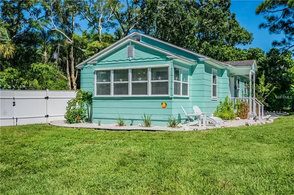 1700 SANTA ANNA DR, Dunedin, FL 34698
