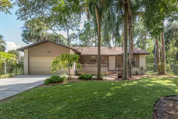 120 69TH AVE N, St Petersburg, FL 33702