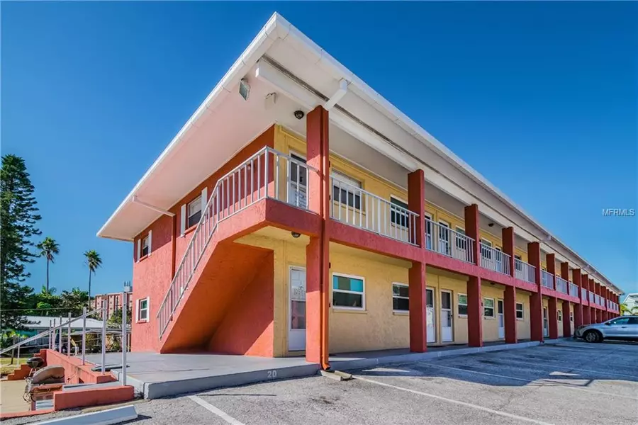 8565 W GULF BLVD #2S, Treasure Island, FL 33706