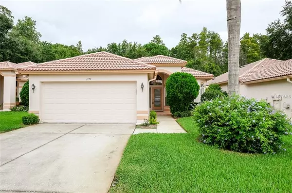 1172 LINDENWOOD DR, Tarpon Springs, FL 34688