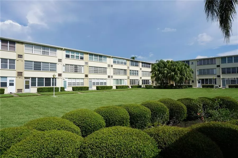 1051 79TH AVE N #314, St Petersburg, FL 33702