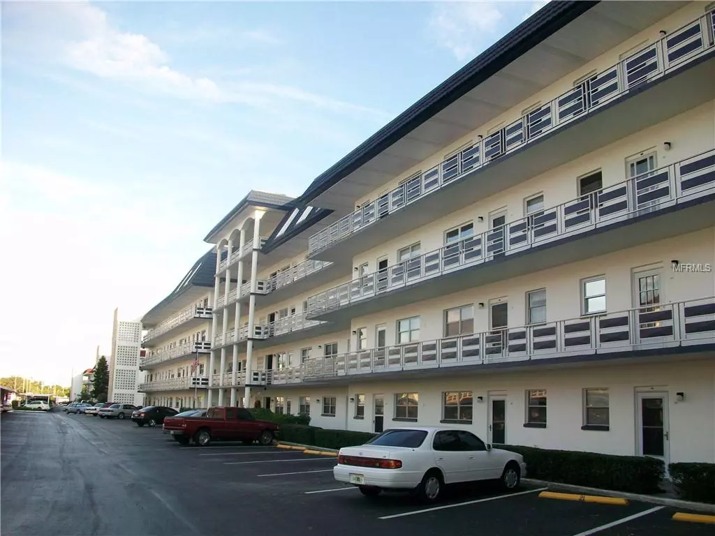 Gulfport, FL 33707,5960 30TH AVE S #414