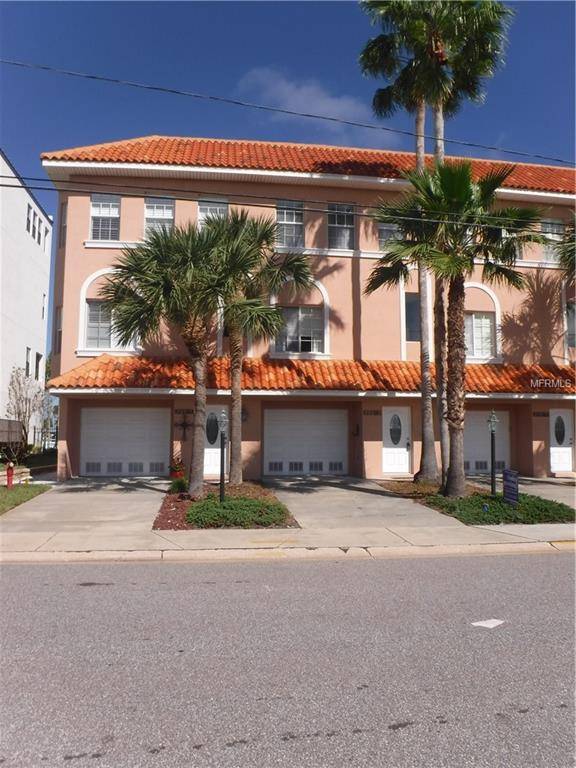 200 BRIGHTWATER DR #2, Clearwater Beach, FL 33767