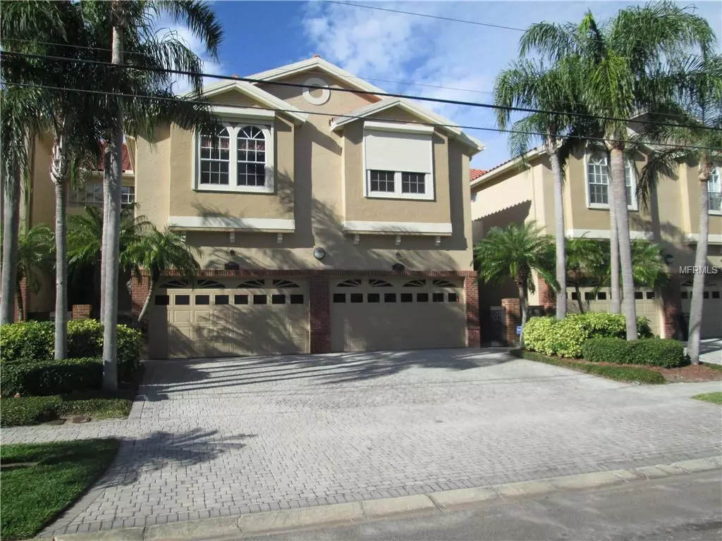 Clearwater Beach, FL 33767,360 LARBOARD WAY