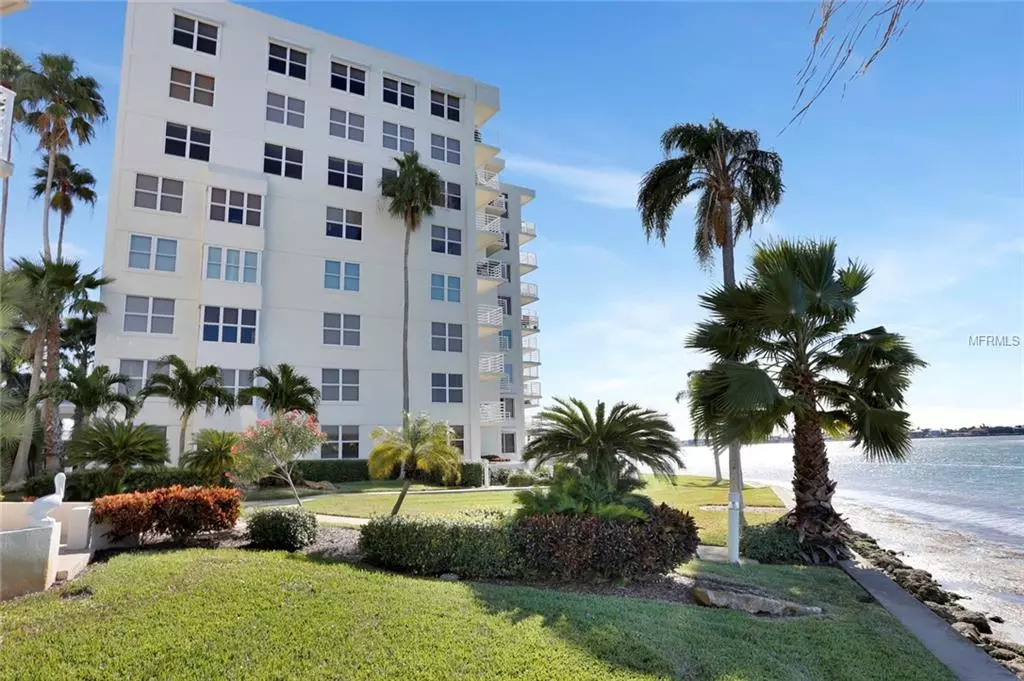 St Petersburg, FL 33715,6105 BAHIA DEL MAR CIR #587