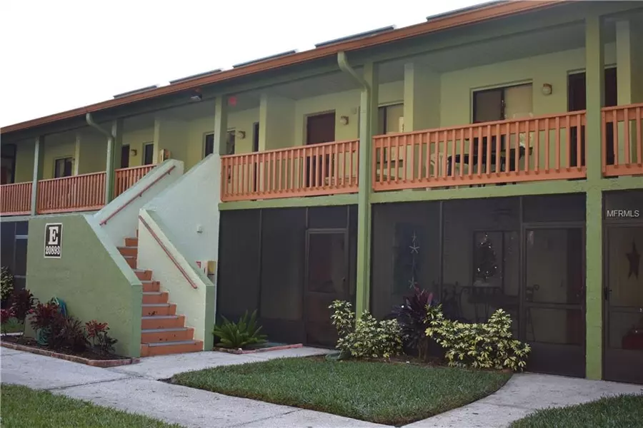 20893 HAULOVER CV #E7, Lutz, FL 33558