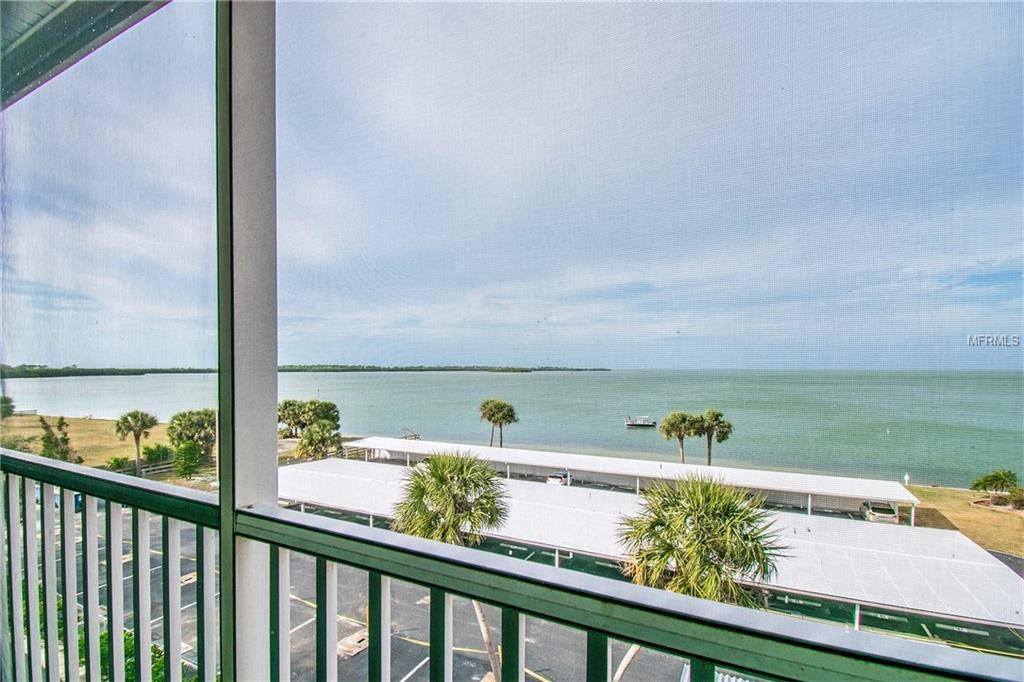 7 ISLAND PARK PL #403, Dunedin, FL 34698