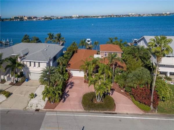 1220 BOCA CIEGA ISLE DR, St Pete Beach, FL 33706