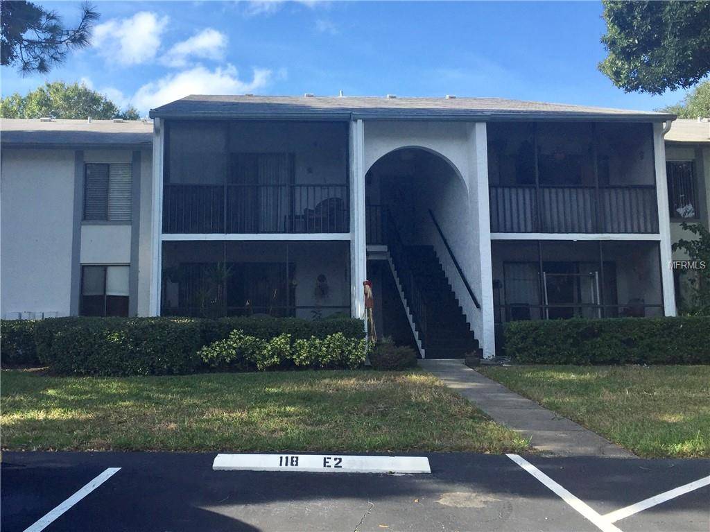 1261 PINE RIDGE CIR W #E2, Tarpon Springs, FL 34688