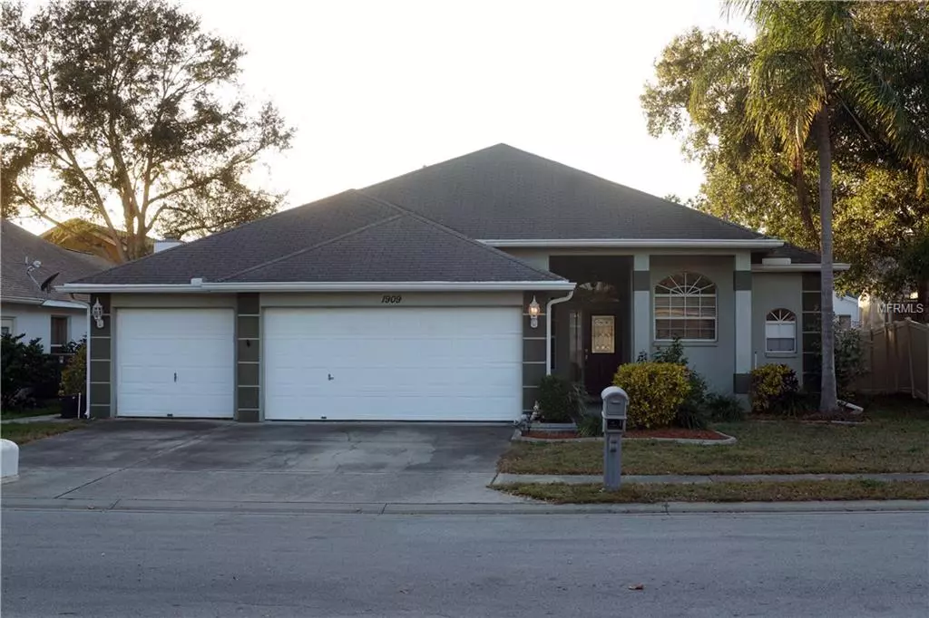 Tarpon Springs, FL 34689,1909 WOOD TRAIL ST