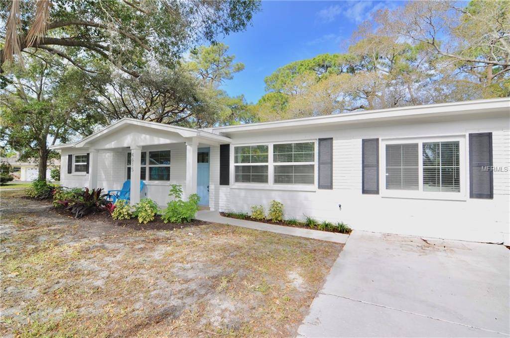 4615 27TH AVE S, Gulfport, FL 33711