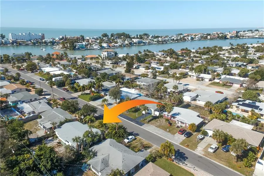 422 86TH AVE, St Pete Beach, FL 33706