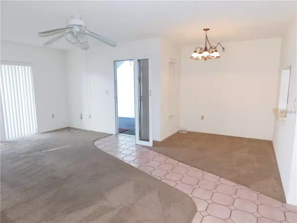 Tarpon Springs, FL 34688,1243 PINE RIDGE CIR W #B1