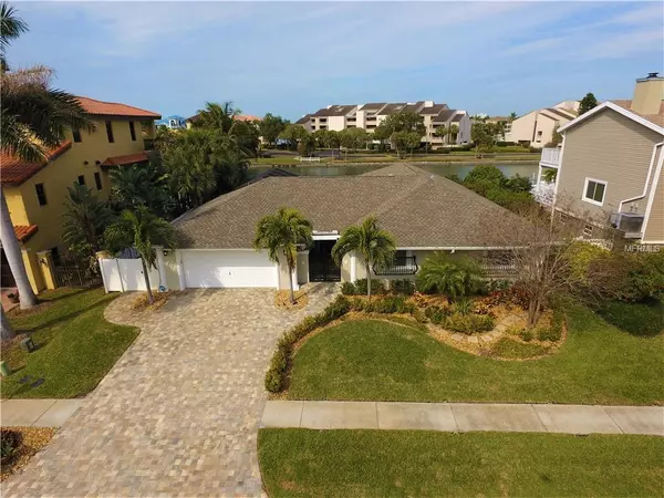 2817 SEABREEZE DR S, Gulfport, FL 33707
