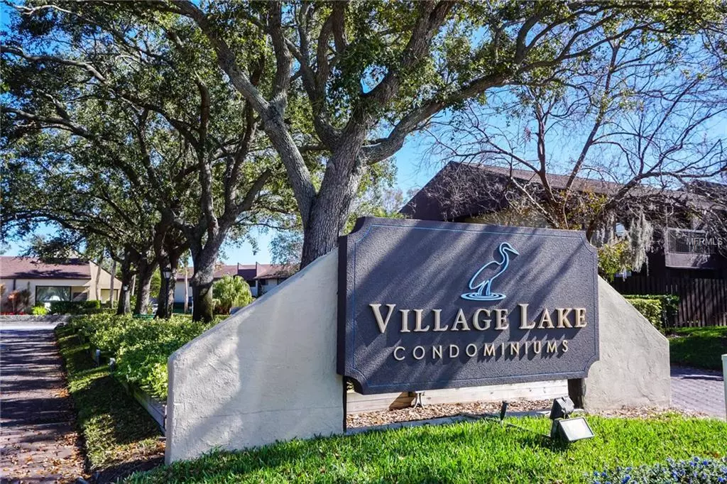 St Petersburg, FL 33716,860 S VILLAGE DR N #207