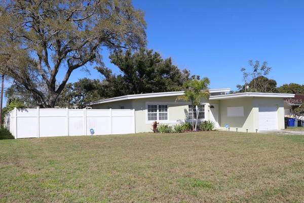 10931 101ST AVE, Seminole, FL 33772