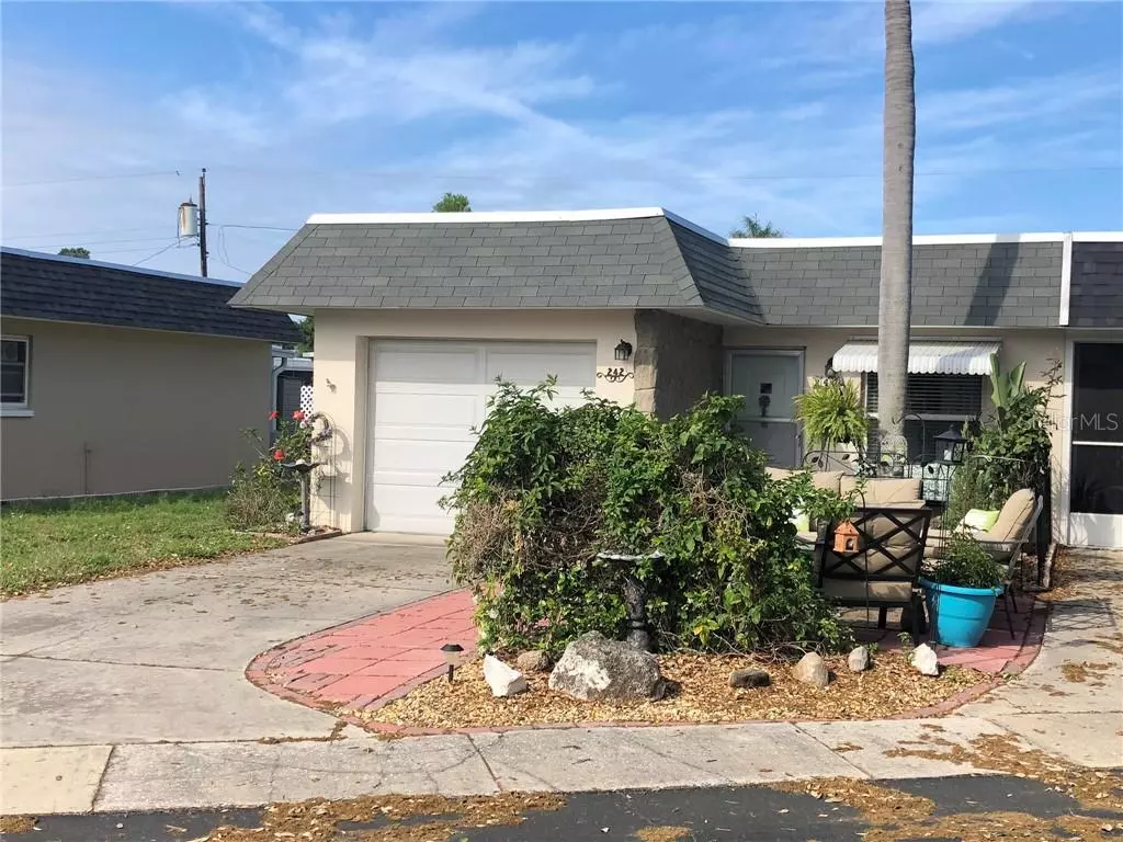 Dunedin, FL 34698,242 W SKYLOCH DR W