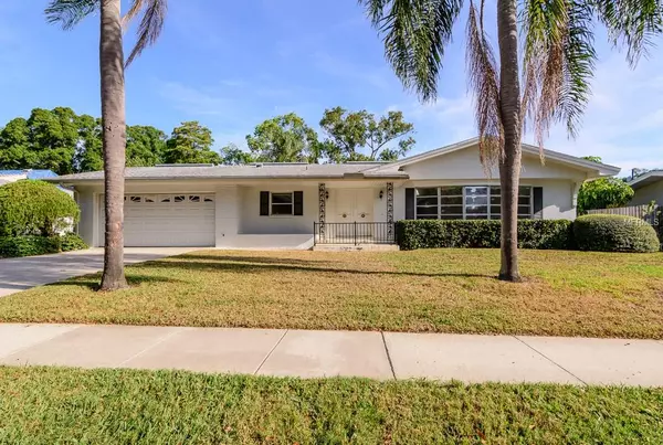 2250 GLENMOOR RD S, Clearwater, FL 33764