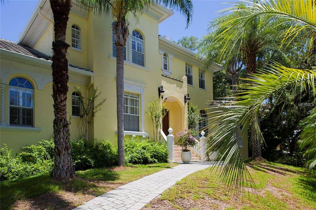 Tampa, FL 33611,2507 W GARDNER CT