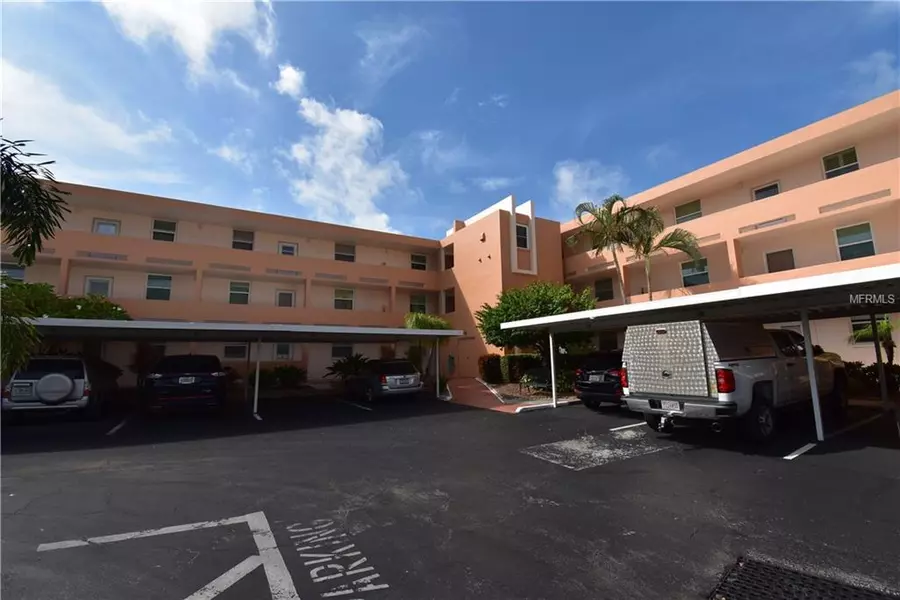 7560 BAY ISLAND DR S #341, South Pasadena, FL 33707