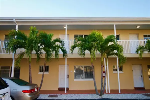 19417 GULF BLVD #B-203, Indian Shores, FL 33785