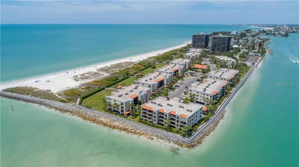 Treasure Island, FL 33706,7403 BAYSHORE DR #302