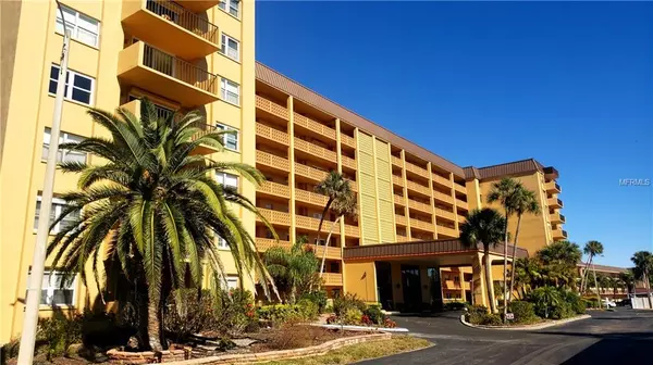 9 HAIG PL #205, Dunedin, FL 34698