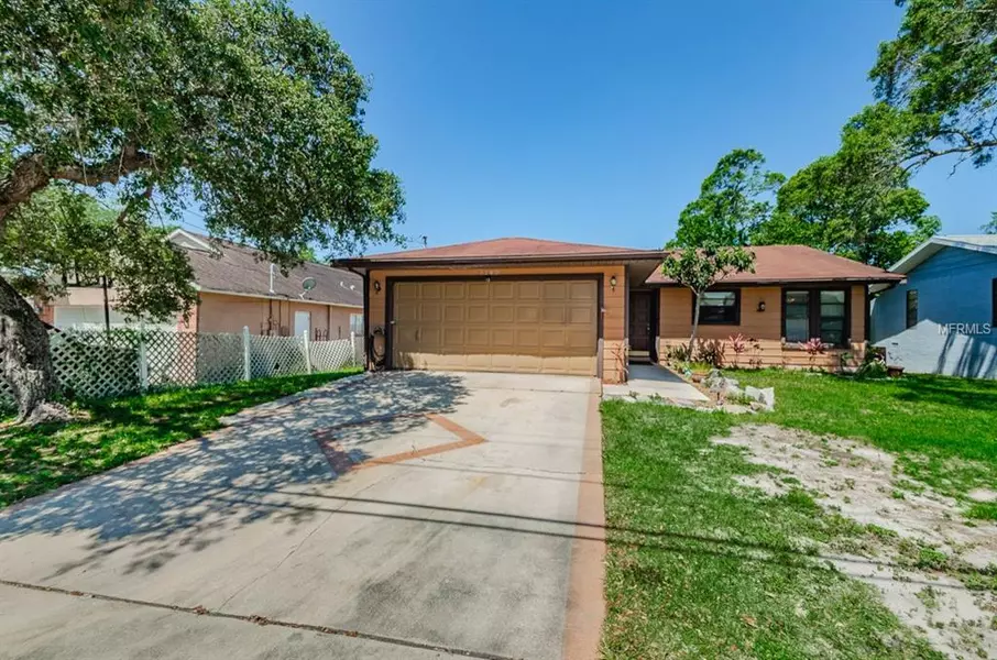 1882 LILLIAN AVE, Tarpon Springs, FL 34689