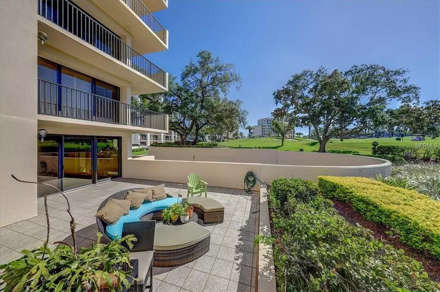 4 BELLEVIEW BLVD #107, Belleair, FL 33756