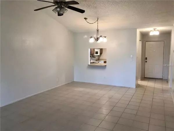 Clearwater, FL 33762,10680 43RD ST N #301