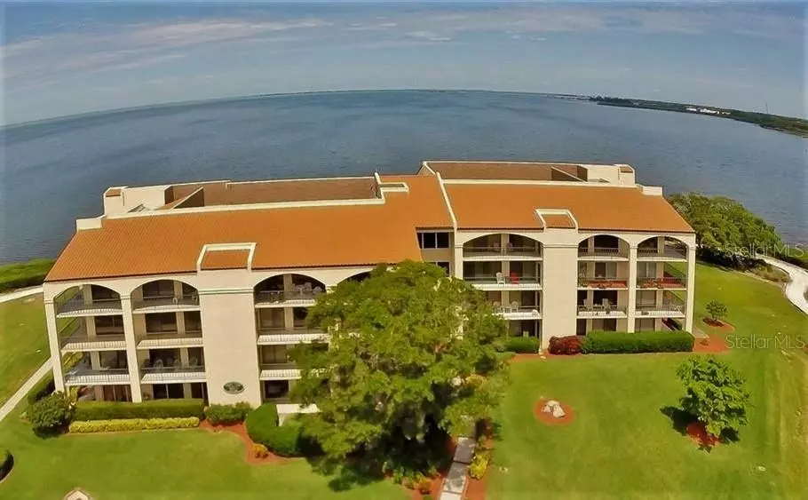 327 MARINER DR, Tarpon Springs, FL 34689