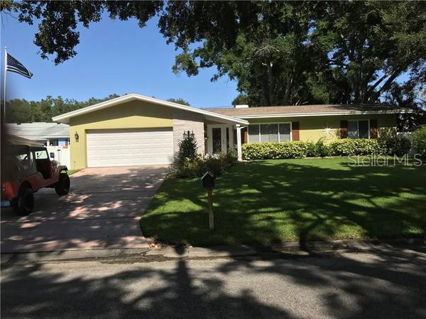 2387 DEMARET DR, Dunedin, FL 34698