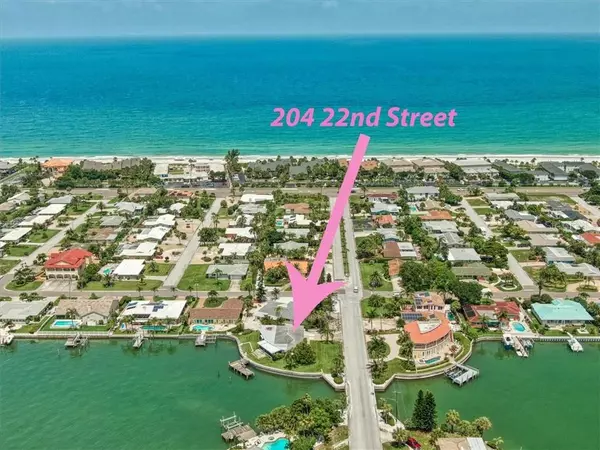 204 22ND ST, Belleair Beach, FL 33786